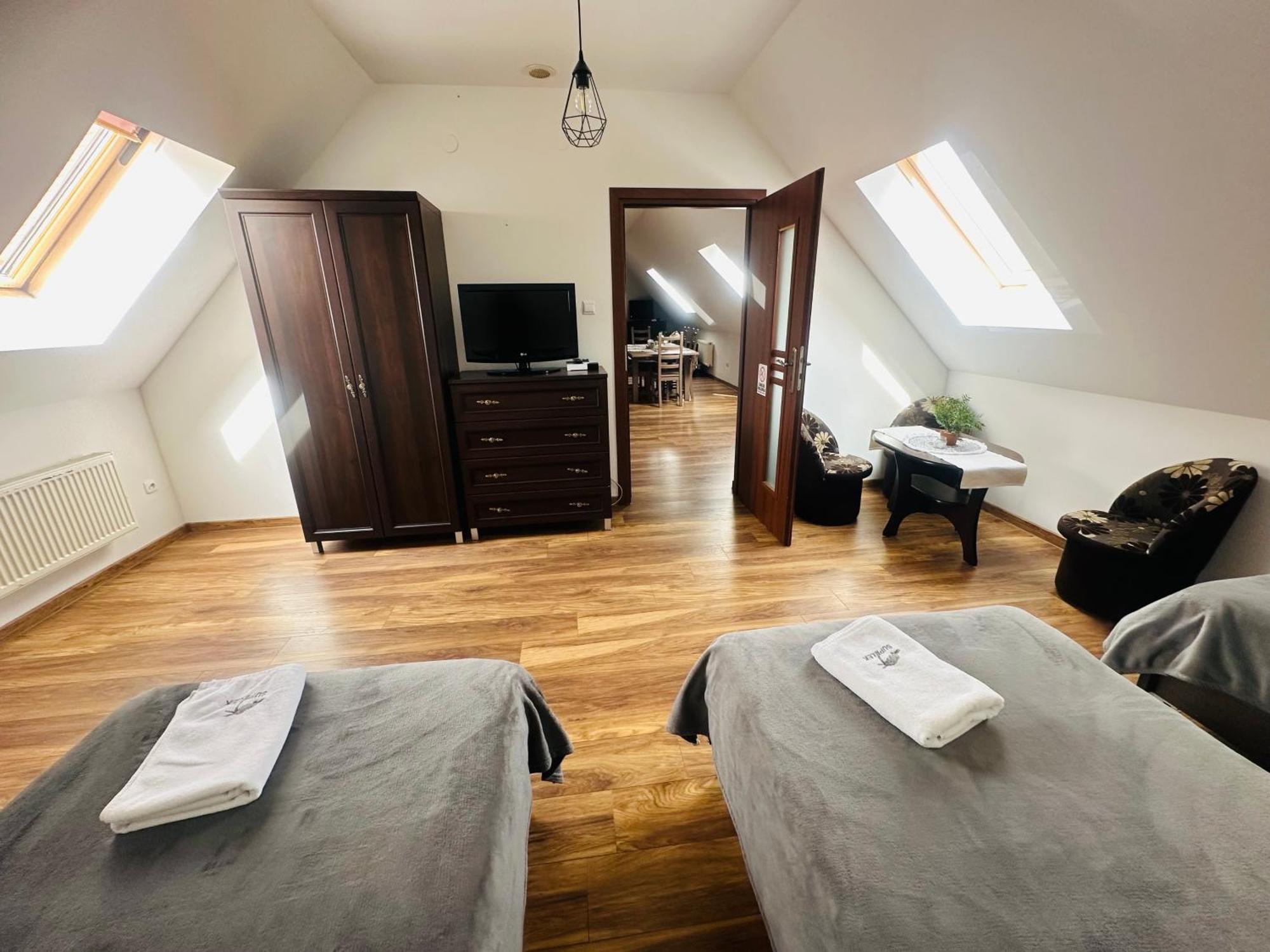 Dom Supelek Bed and Breakfast Duszniki Zdrój Exteriör bild